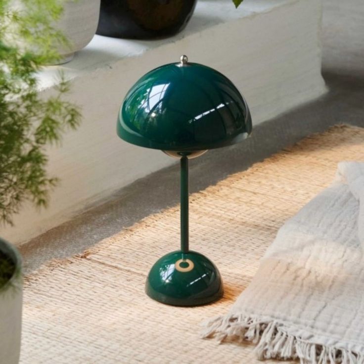 Mid Century Mushroom Lamp - LMP 1810