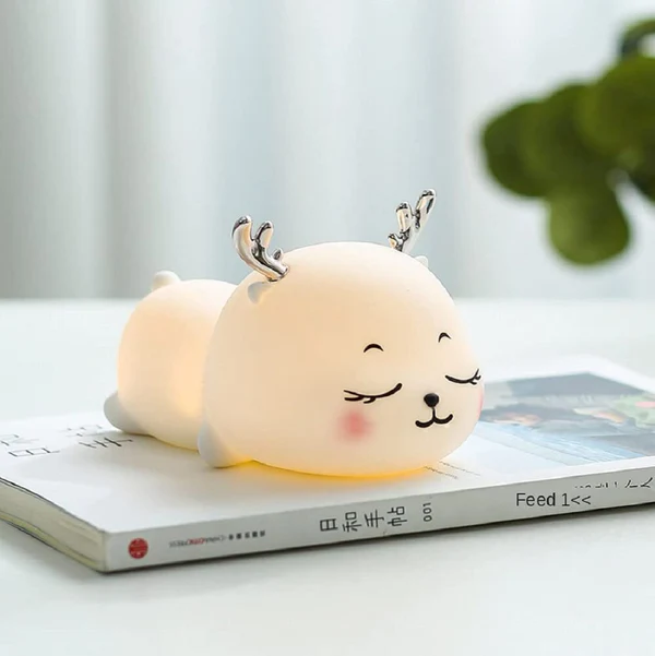 Cute Silicone LED Night Light Lamps USB Rechargeable Mood Lamps Cute Nightlights Bedroom Lamp