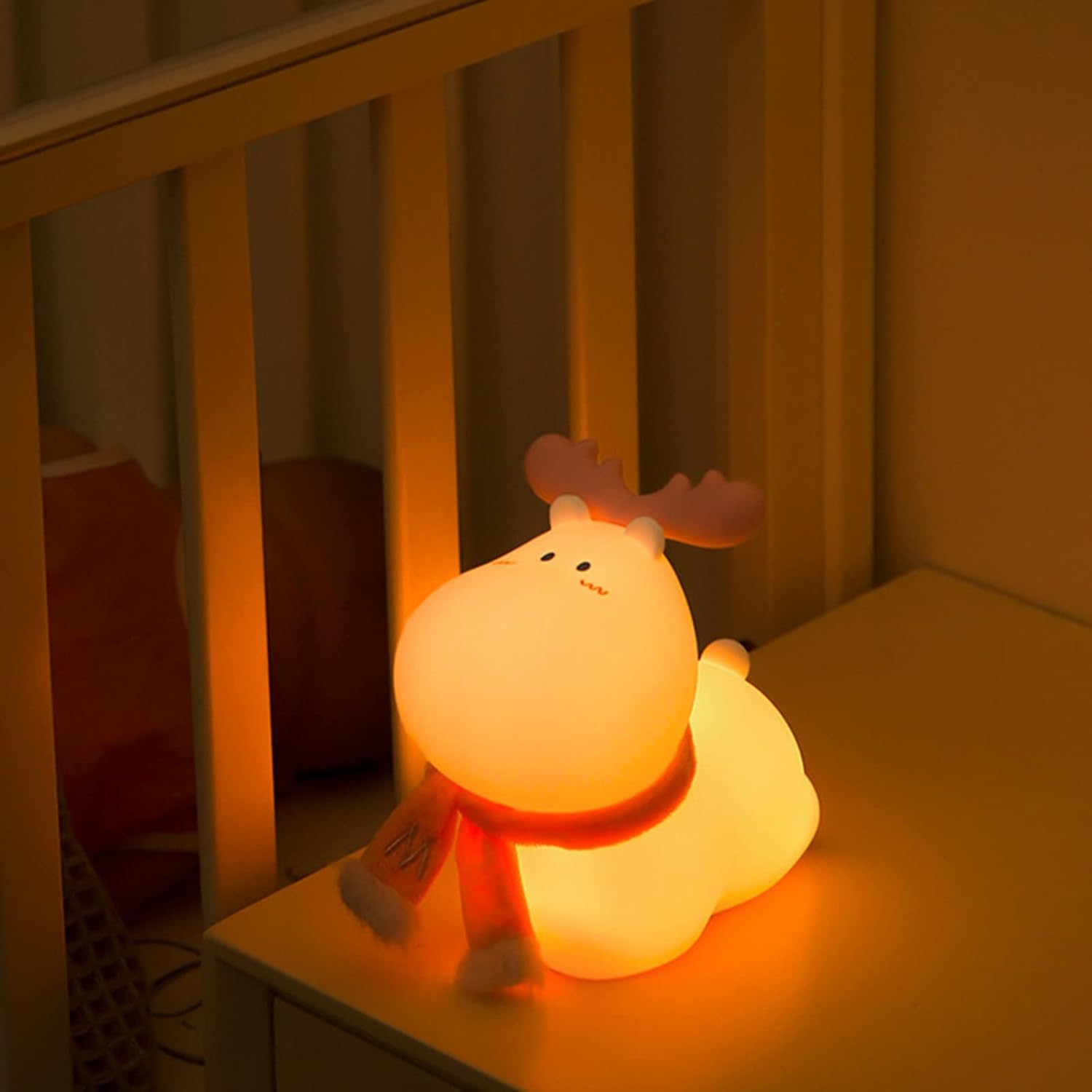 LED Night Light for Kids, Adorable Little Deer Silicone Night Light, USB Charging Colorful Night Lamp for Bedroom Baby Room Pink