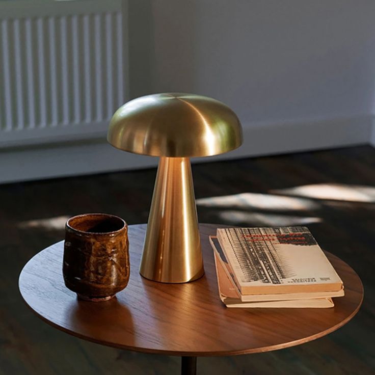 Mushroom Shaped Cordless Lamp - LMP YA27