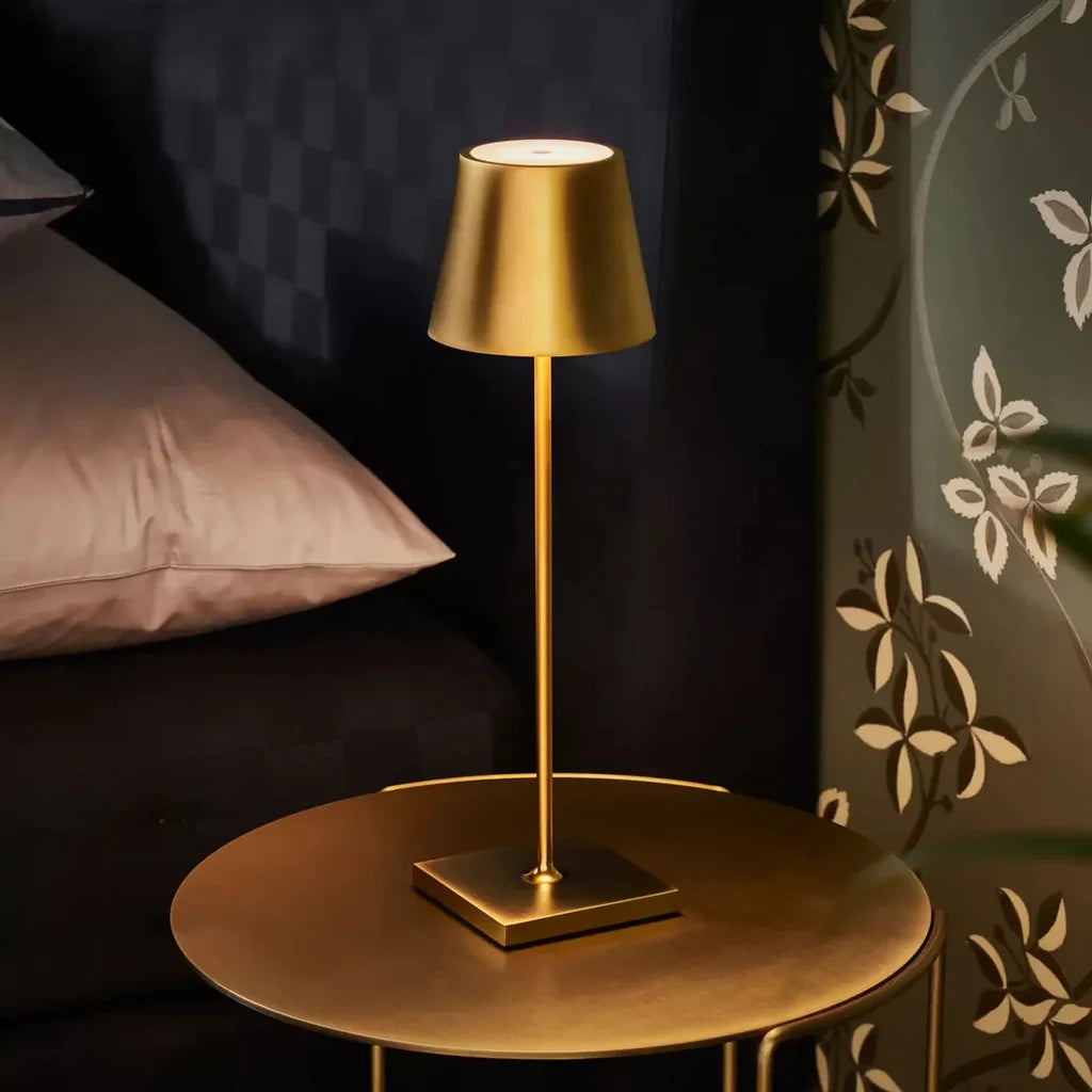 Minimalistic Table Lamp - LMP YA15